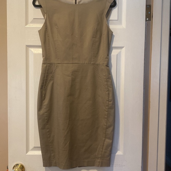 Jake beige color size 36 on knees back zipper - Picture 2 of 11